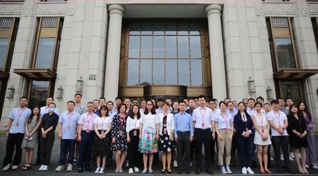 讓“知識(shí)”標(biāo)準(zhǔn)化，讓數(shù)據(jù)更靠“譜”